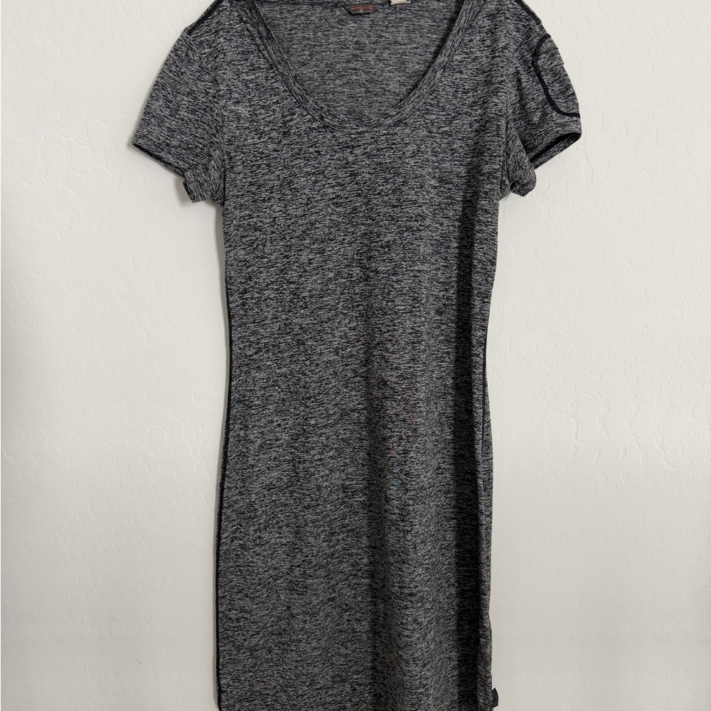 Merrell Heathered Gray Short Sleeve Top